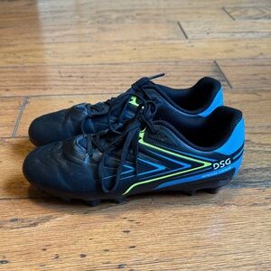 DSG Youth Soccer Cleats